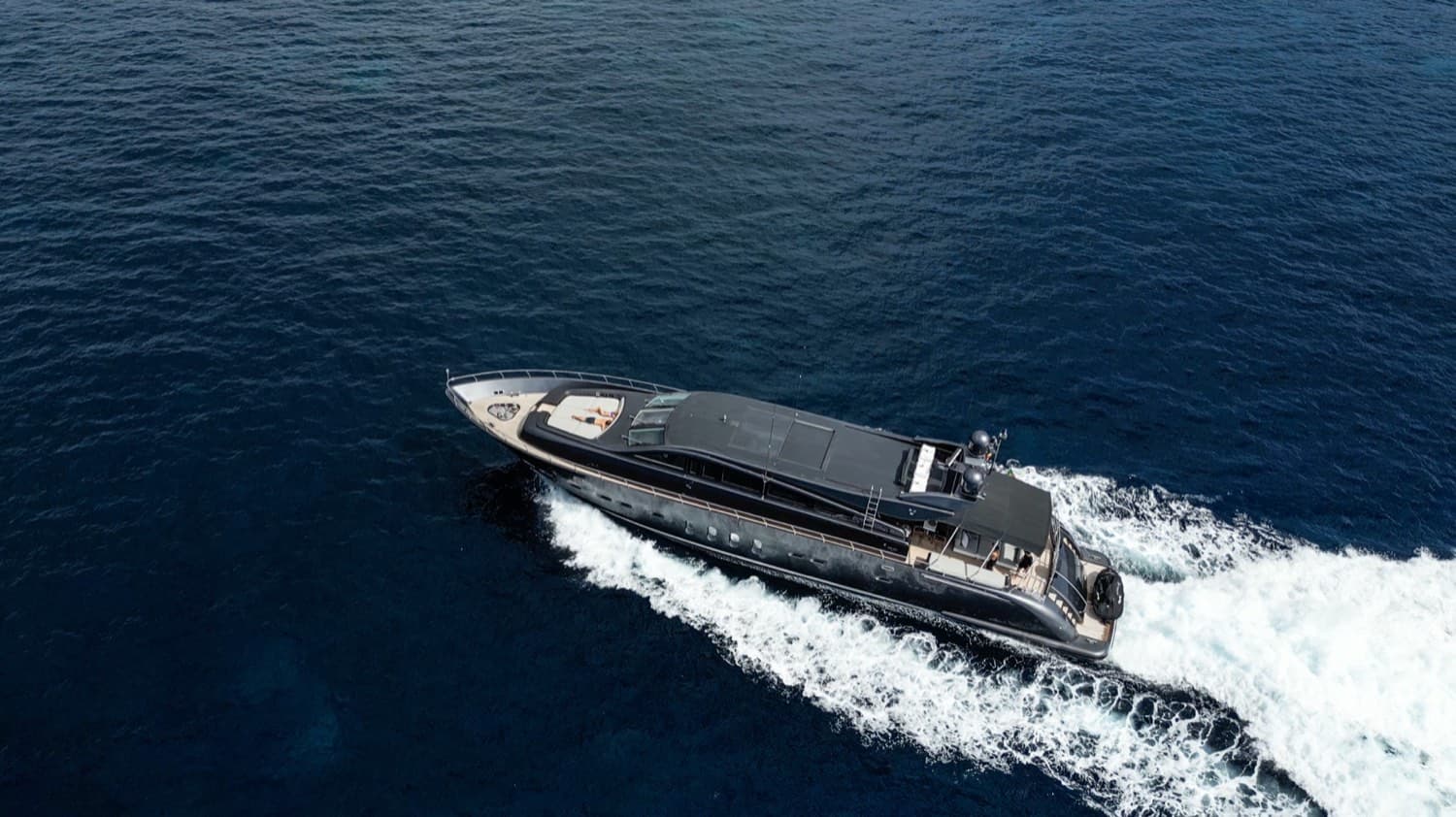 Dark Knight — 31.0 m yacht for charter in Ibiza