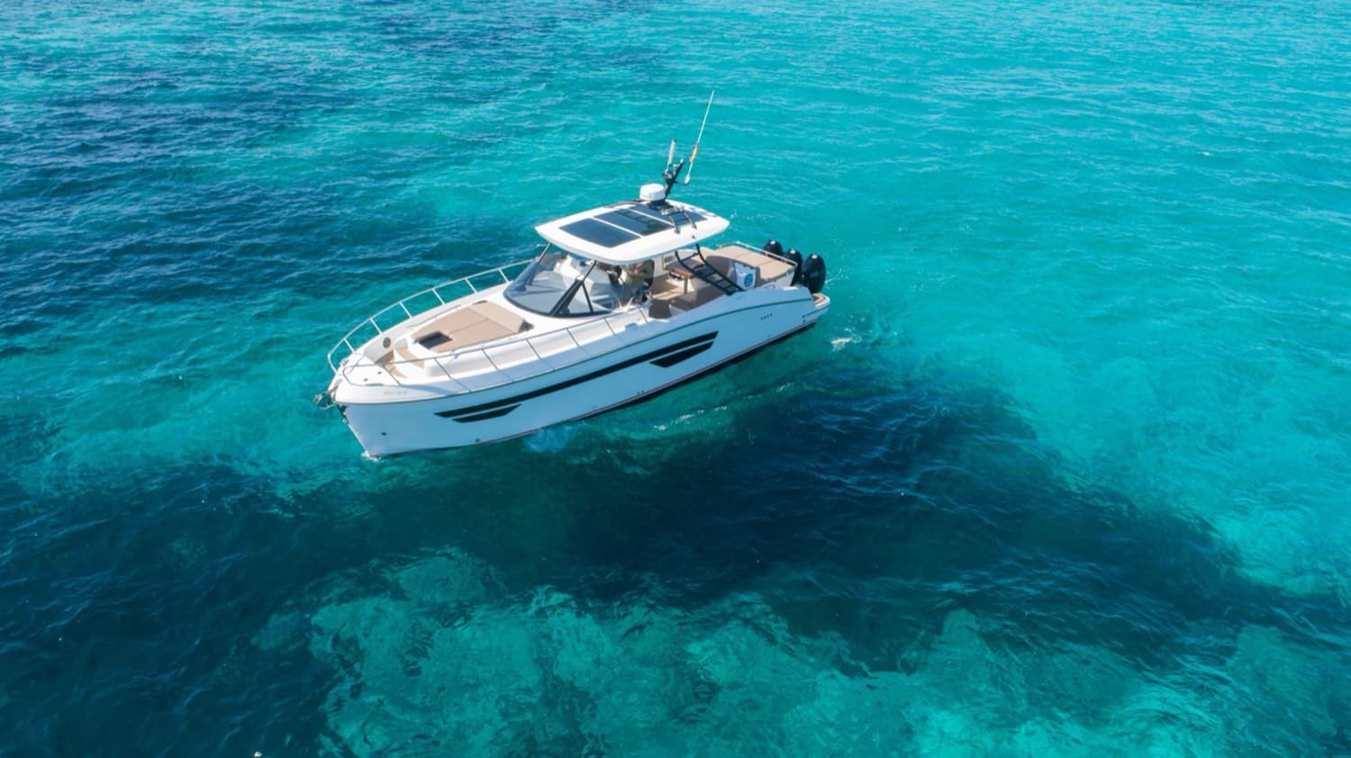 Oryx 379 (Orix) — 11.5 m yacht for charter in Ibiza