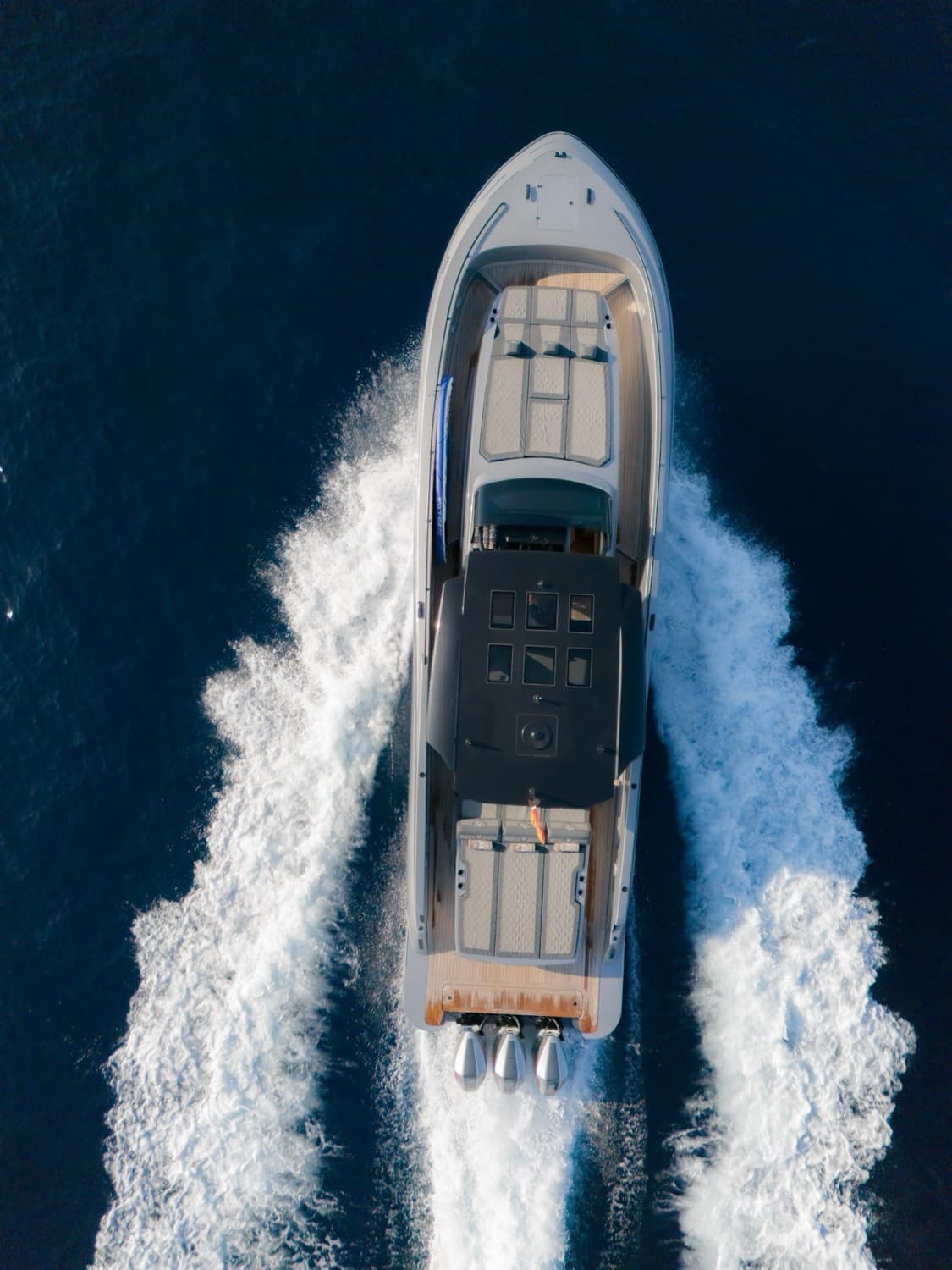 Vibe (Canados 49 Gladiator) — image 2