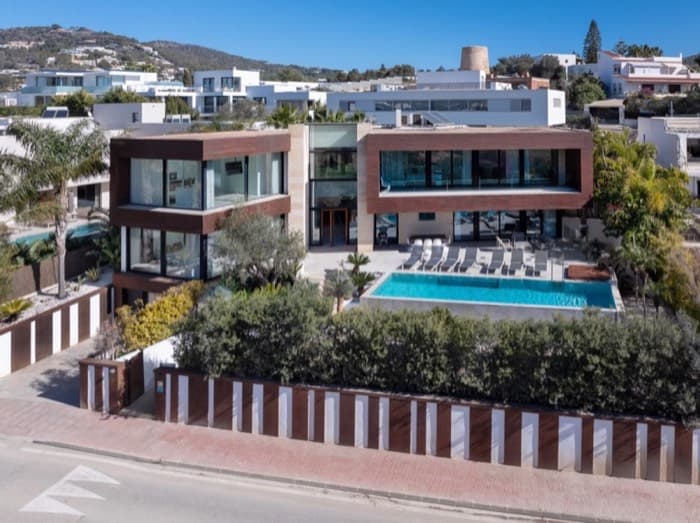 Villa 7 — image 2