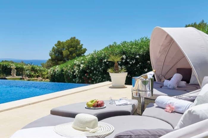 Villa Blanca — image 2