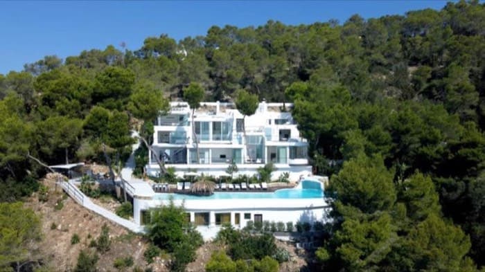 Villa Roca — image 2