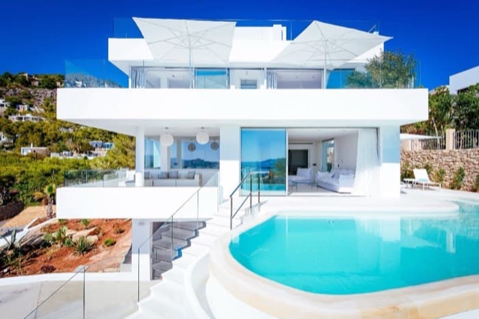 Villa Triple X — image 2
