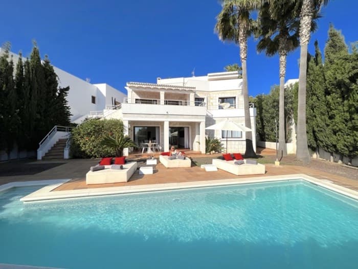 Villa E